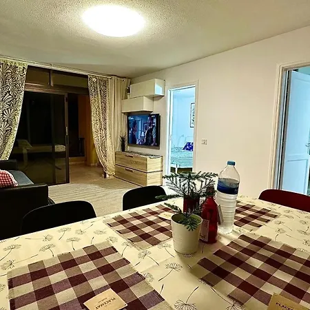 La Arena Free Wi-fi Check-in 24 Apartment *